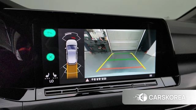 Volkswagen Golf 8th Generation 2024 Белый из Кореи, фото 6