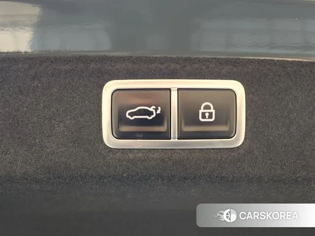 Hyundai Grandeur Hybrid (GN7) 2023 Серый из Кореи, фото 6