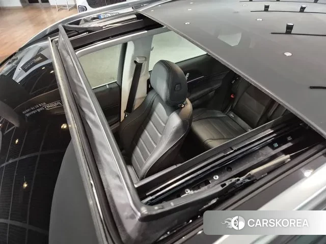 Mercedes-Benz GLE-Class W167 2025 Темно-зеленый из Кореи, фото 6