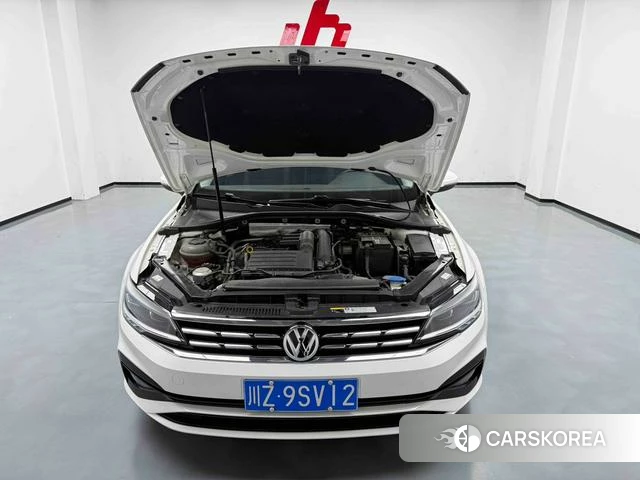 Volkswagen Lingdu 2021 Белый из Китая, фото 6