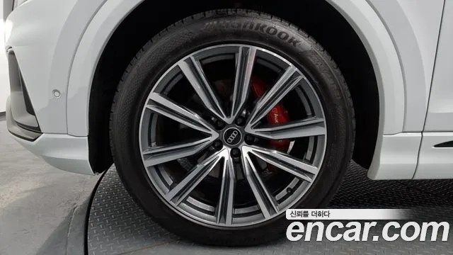 Audi Q8 (4M) id 2660552 из Кореи 6