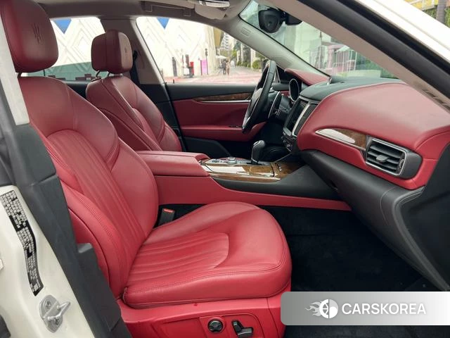 Maserati Levante 2018 Белый из Китая, фото 6