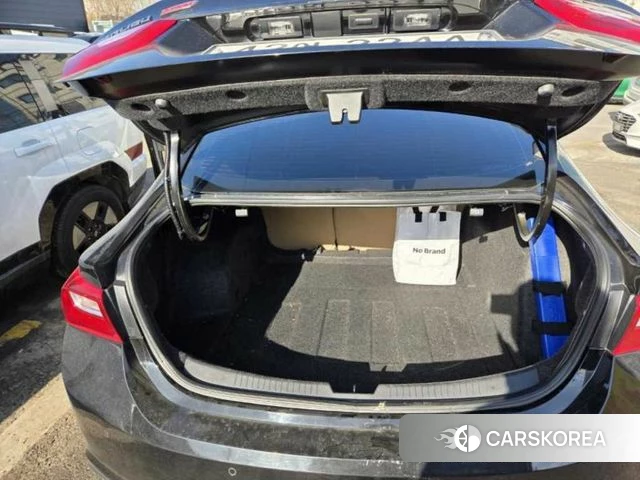 Chevrolet (GM Daewoo) The New Malibu 2019 Черный из Кореи, фото 6