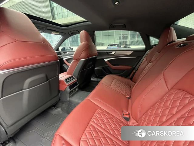 Audi A7L 2025 Черный из Китая, фото 6