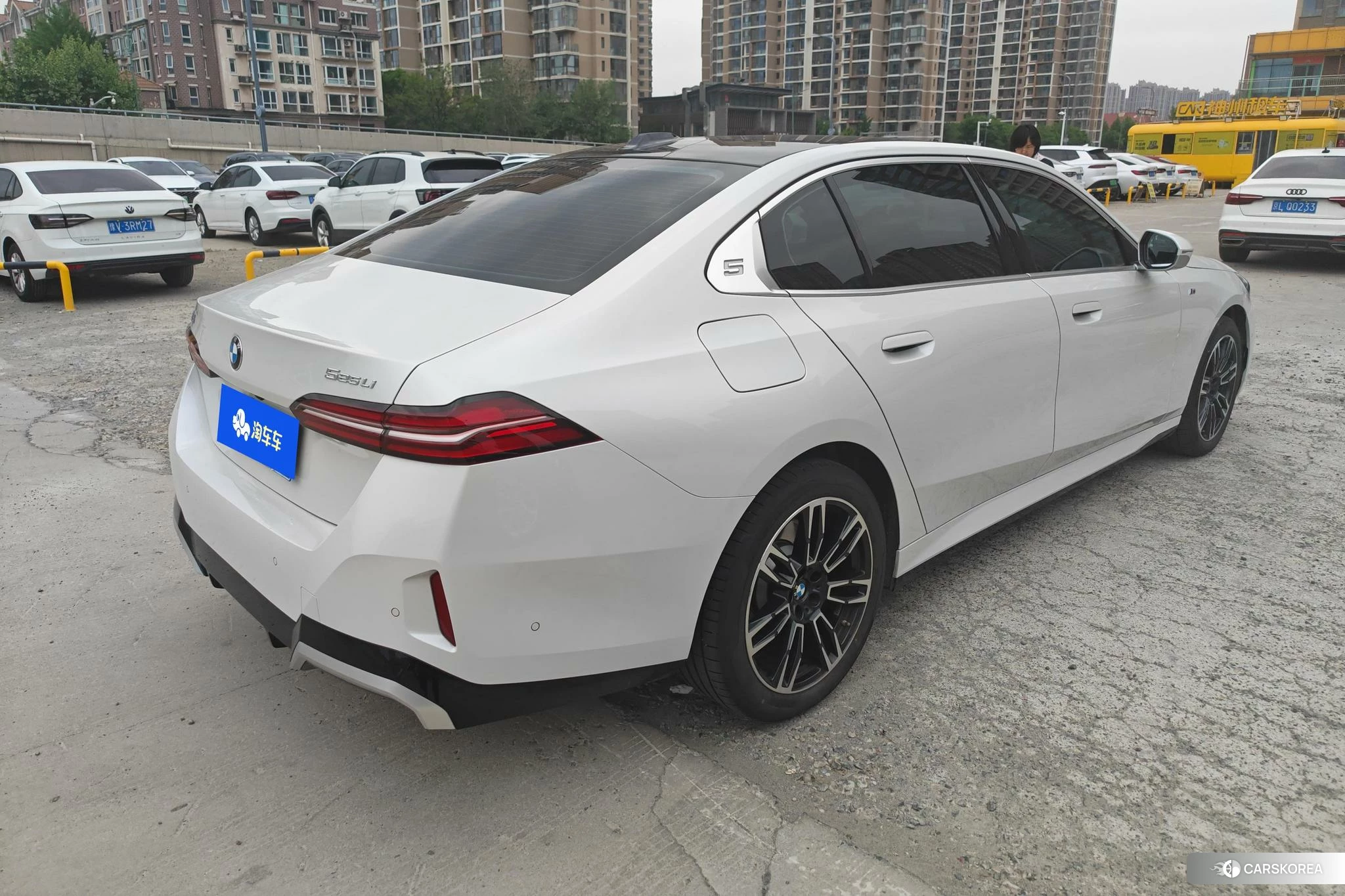 BMW 5 series 2024 Белый из Китая, фото 6