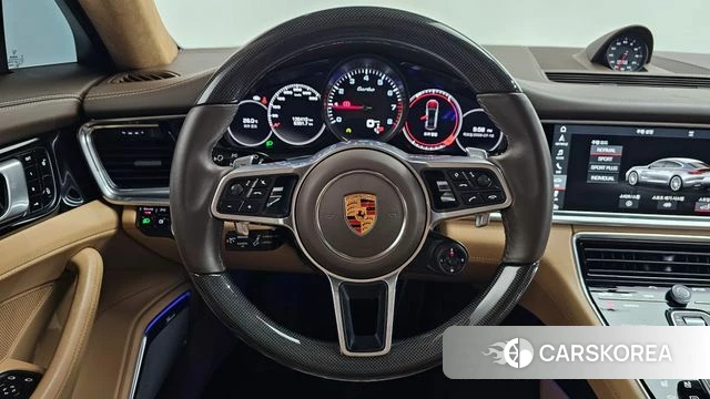 Porsche Panamera (971) 2018 Серебристо-серый из Кореи, фото 6
