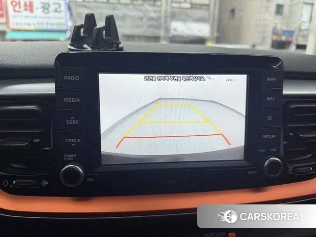 Kia Stonic 2018 Белый из Кореи, фото 6