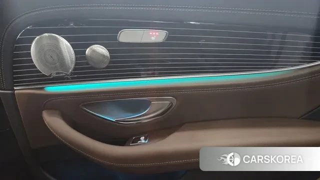 Mercedes-Benz E-Class W213 2021 Белый из Кореи, фото 6