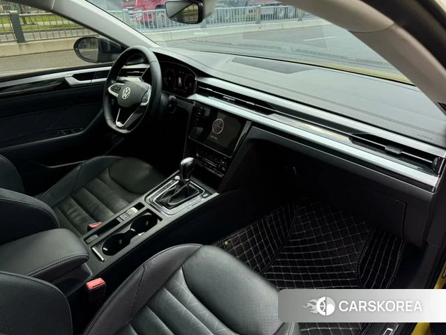 Volkswagen CC 2021 Желтый из Китая, фото 6