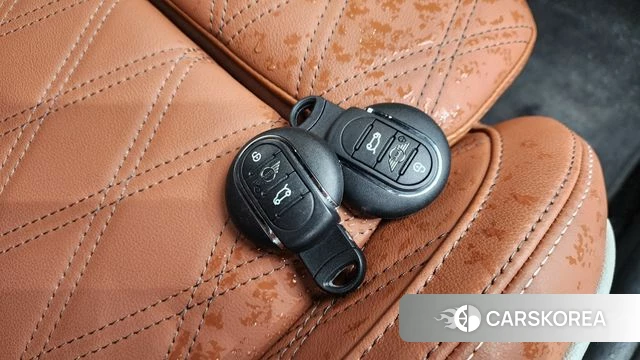 Mini Cooper S 2023 Белый из Кореи, фото 6