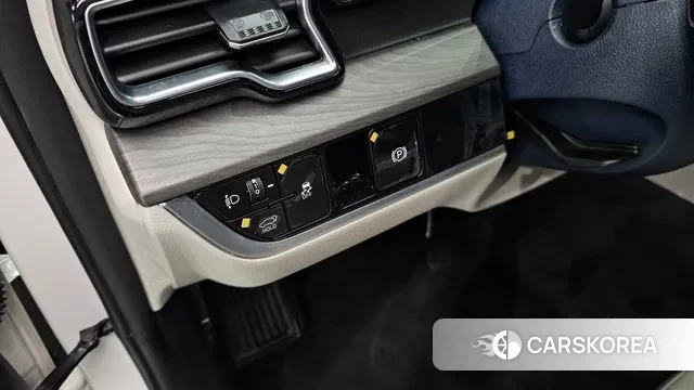 Kia Sportage 5th Generation 2023 Белый из Кореи, фото 6