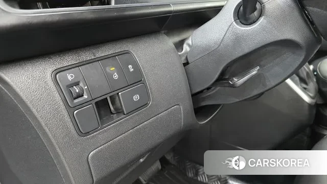 Hyundai Staria 2022 Серебряный из Кореи, фото 6