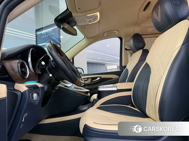 Card rise V-Class 2022 Черный из Китая, фото 6