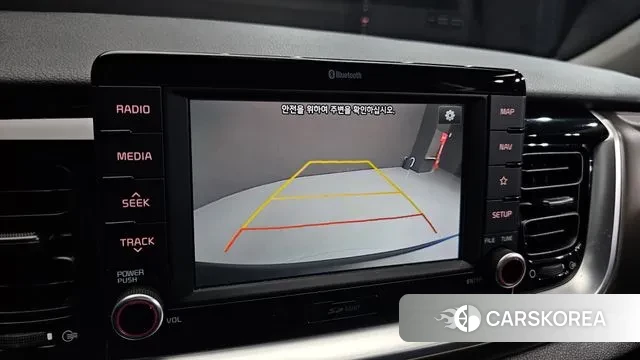 Kia Stonic 2018 Белый из Кореи, фото 6