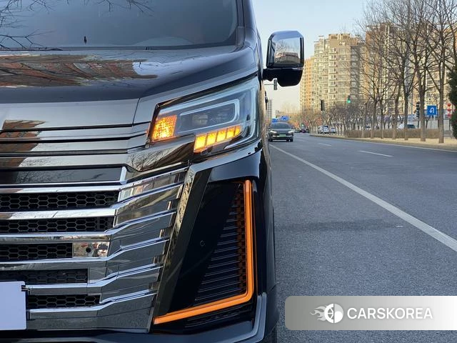 Toyota Granvia (overseas) 2024 Черный из Китая, фото 6