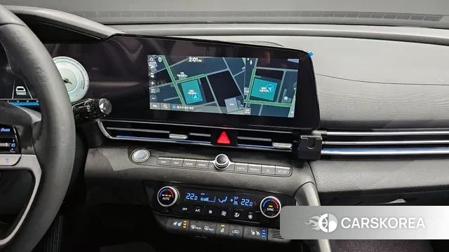 Hyundai Avante Hybrid (CN7) 2022 Белый из Кореи, фото 6