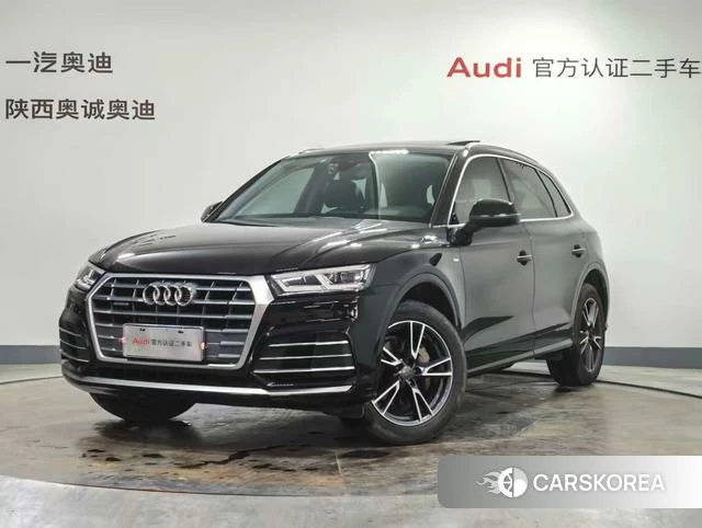 Audi Q5L 2021 Черный из Китая, фото 6