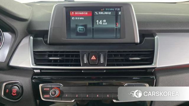 BMW 2 Series Active Tourer (F45) 2020 Серый из Кореи, фото 6