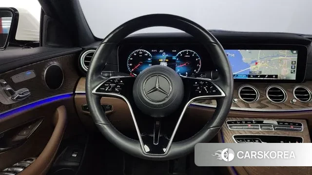 Mercedes-Benz E-Class W213 2021 Белый из Кореи, фото 6