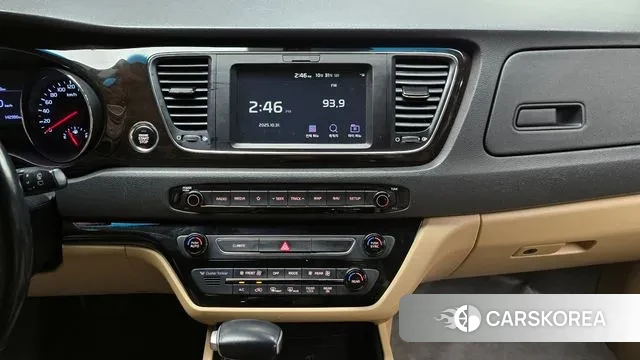 Kia The New Carnival 2019 Белый из Кореи, фото 6