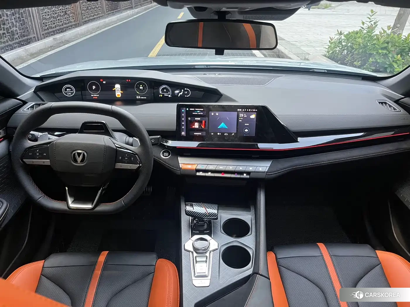 Chang'an UNI-V 2026 Silver/gray из Китая, фото 6