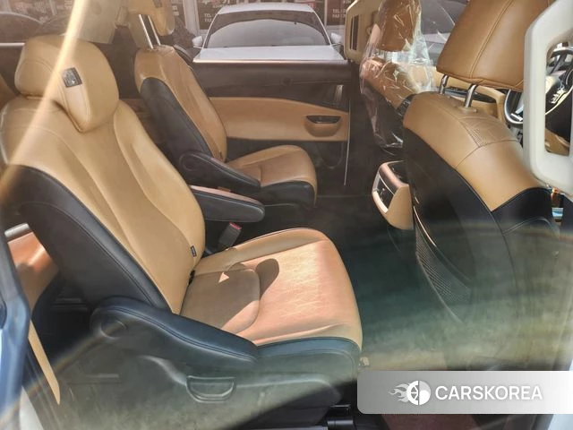 Kia Carnival 4th generation 2023 Белый из Кореи, фото 6