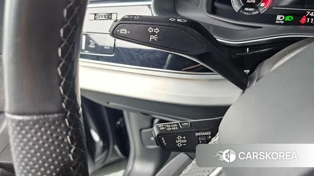 Audi Q8 (4M) 2020 Серый из Кореи, фото 6