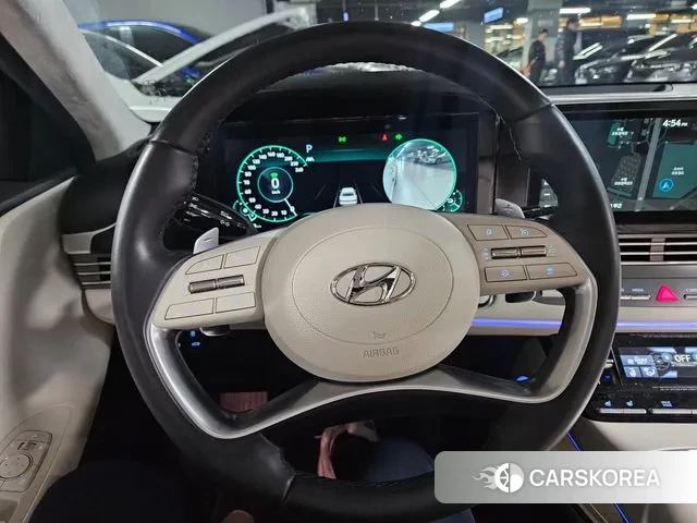 Hyundai The New Grandeur IG Hybrid 2022 Белый из Кореи, фото 6
