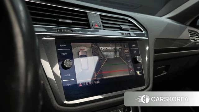 Volkswagen Tiguan Allspace 2018 Белый из Кореи, фото 6