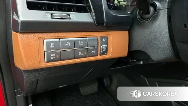 Ssangyong Rexton Sports Cannes 2020 Красный из Кореи, фото 6