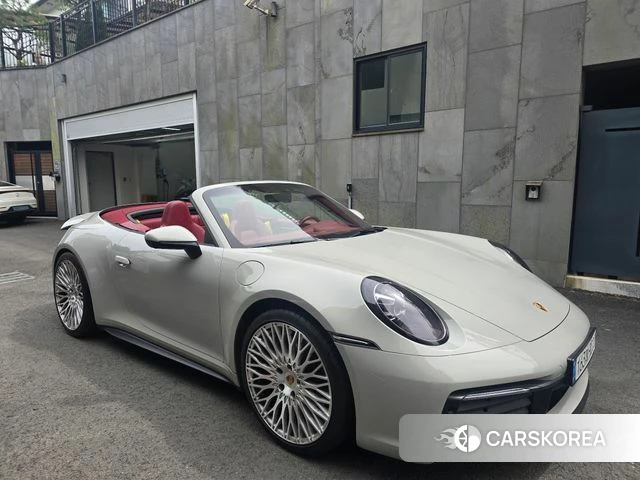 Porsche 911(992) 2021 Серебристо-серый из Кореи, фото 6