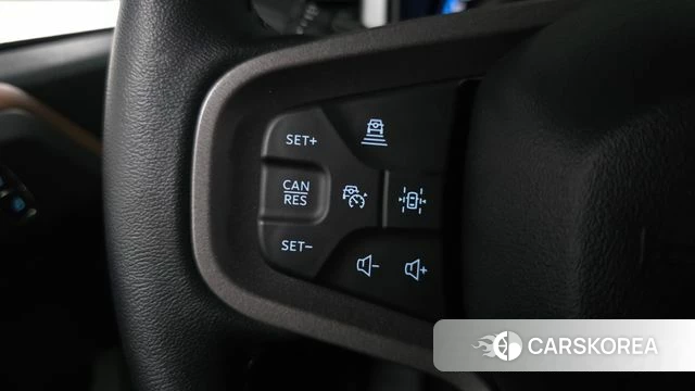 Ford Bronco 6th Generation 2023 Небесно-голубой из Кореи, фото 6