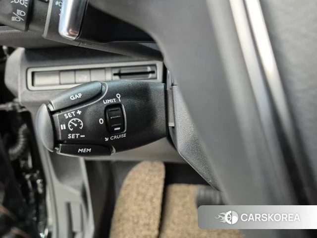 Peugeot 3008 second generation 2020 Черный из Кореи, фото 6