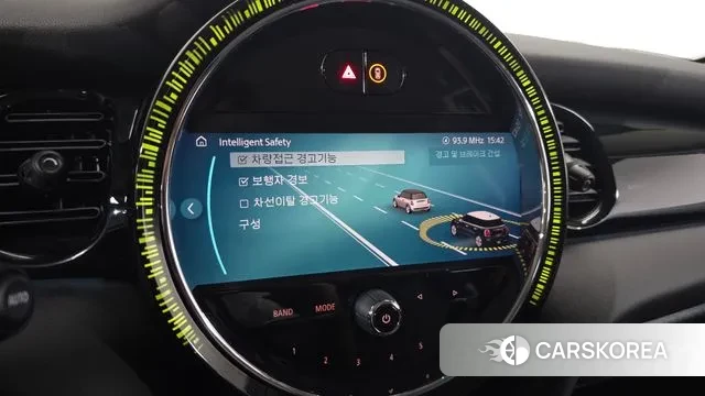 Mini Cooper 2024 Черный из Кореи, фото 6