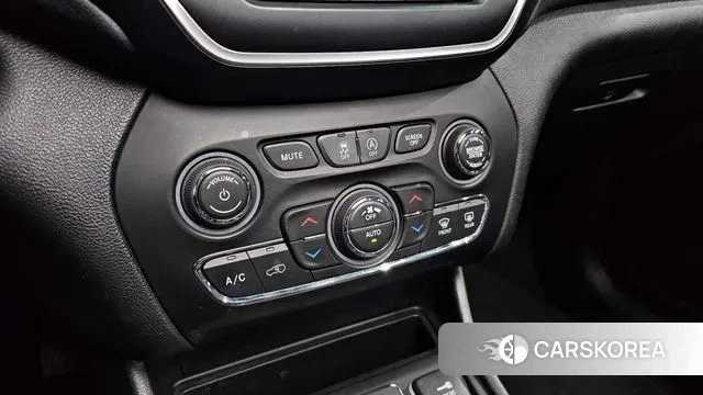 Jeep Cherokee (KL) 2018 Белый из Кореи, фото 6