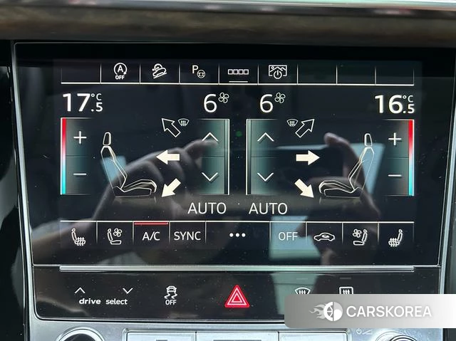 Audi Q7 2023 Черный из Китая, фото 6