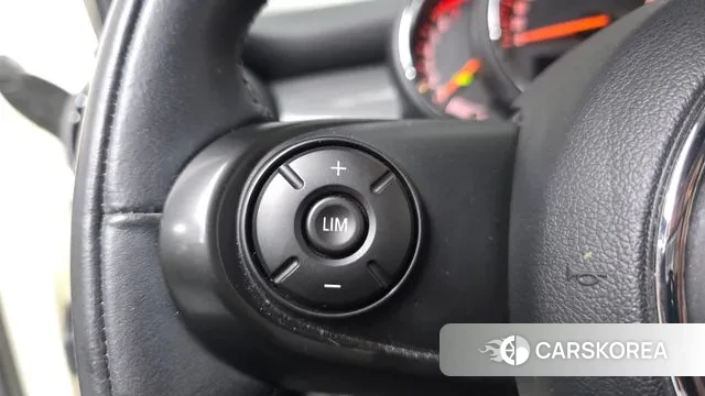 Mini Cooper 2019 Жемчужный цвет из Кореи, фото 6