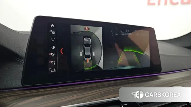 BMW 5 Series (G30) 2018 Цвет галактики из Кореи, фото 6