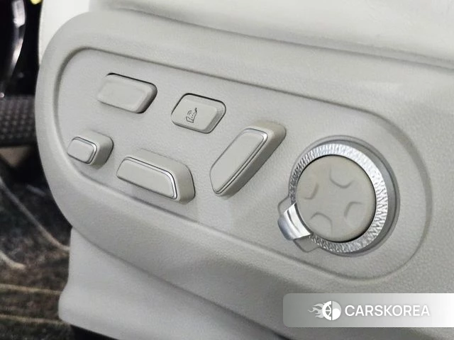 Genesis GV60 2022 Белый из Кореи, фото 6