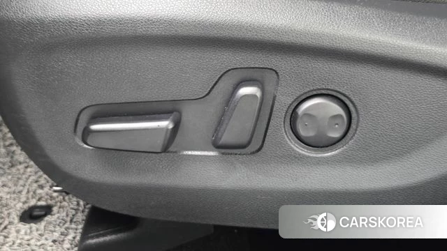 Kia Sportage The Bold 2018 Белый из Кореи, фото 6