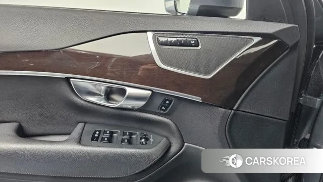 Volvo XC90 second Generation 2018 Серый из Кореи, фото 6