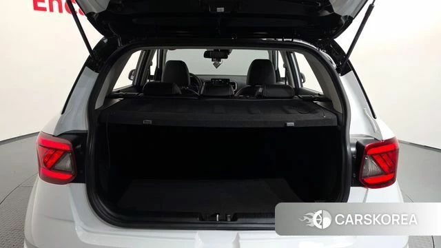 Hyundai Venue 2025 Белый из Кореи, фото 6