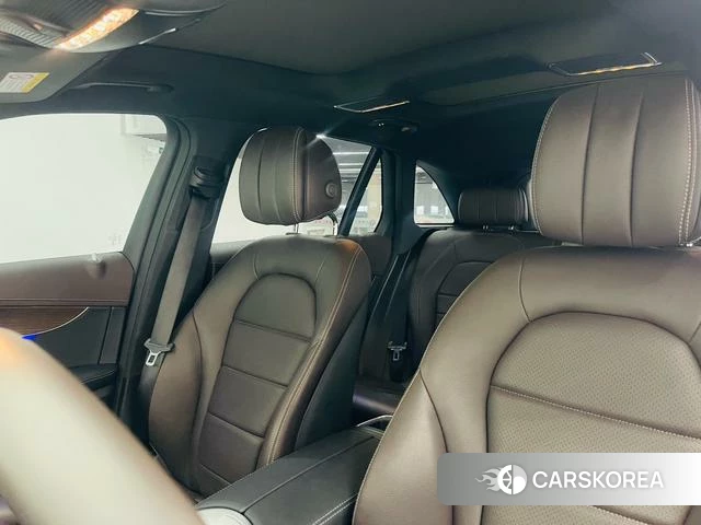 Mercedes-Benz GLC 2021 Белый из Китая, фото 6