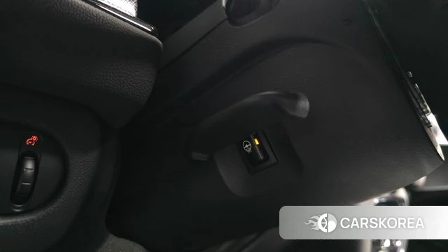 Mini Cooper Clubman 2023 Песочный из Кореи, фото 6