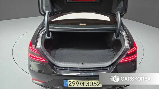 Genesis The New G70 2022 Черный из Кореи, фото 6