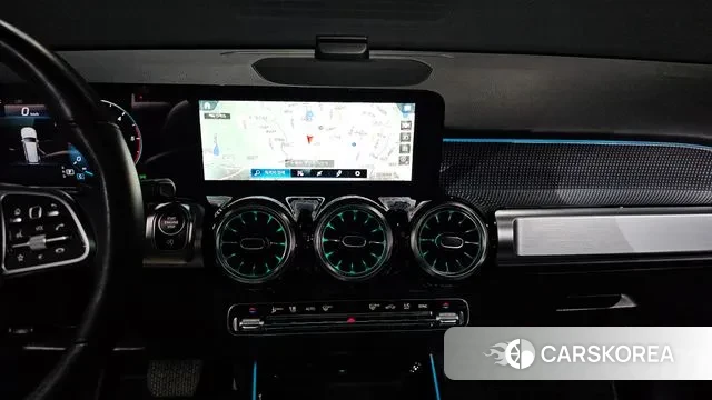 Mercedes-Benz GLB-Class X247 2023 Белый из Кореи, фото 6