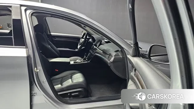 Honda Accord 10th Generation 2018 Серебристо-серый из Кореи, фото 6