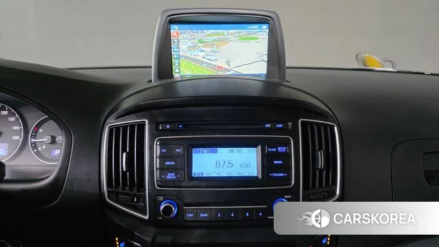 Hyundai Grand Starex 2018 Желтый из Кореи, фото 6