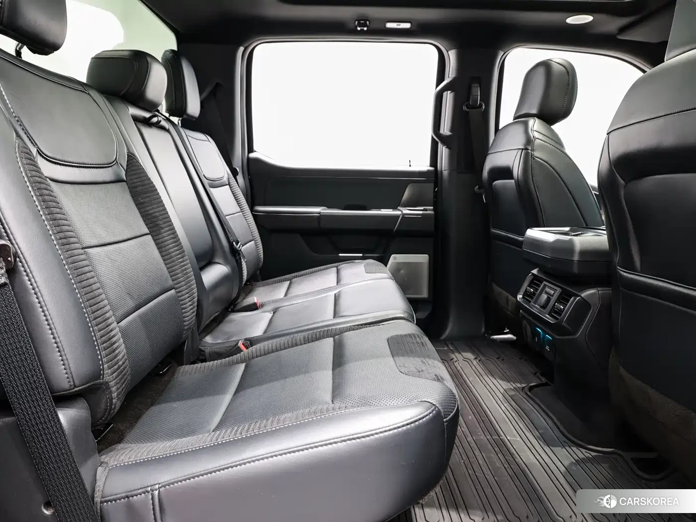 Ford F-150 Raptor 2024 Черный из Китая, фото 6