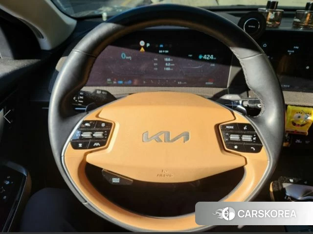 Kia EV6 2023 Черный из Кореи, фото 6